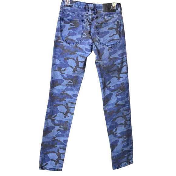 HOT TOPIC RUDE MENS BLUE CAMOUFLAGE SKINNY JEANS 28x32 EUC - Picture 2 of 9